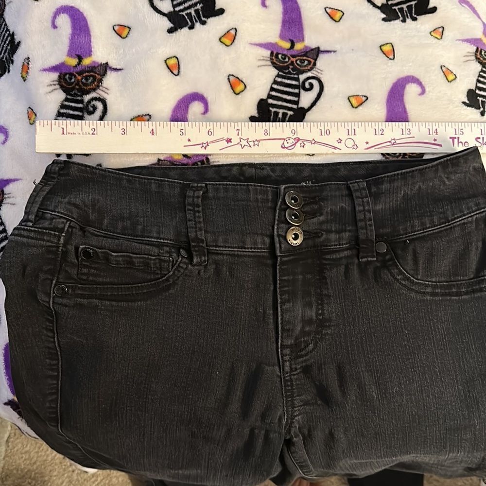 Torrid  Black Denim Skinny Jeans Sz 10R. VERY stretchy. - Picture 6 of 15